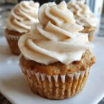 Cinnamon Roll Cupcakes with Creamy Frosting