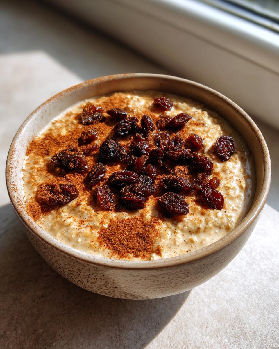 Vegan Cinnamon Roll Overnight Oats